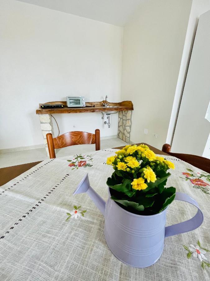 Tenuta Tinelli Sonia Bed & Breakfast *